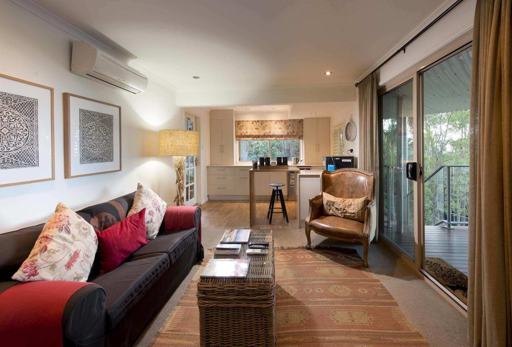 Arabella Guesthouse Alexandra Headland Extérieur photo